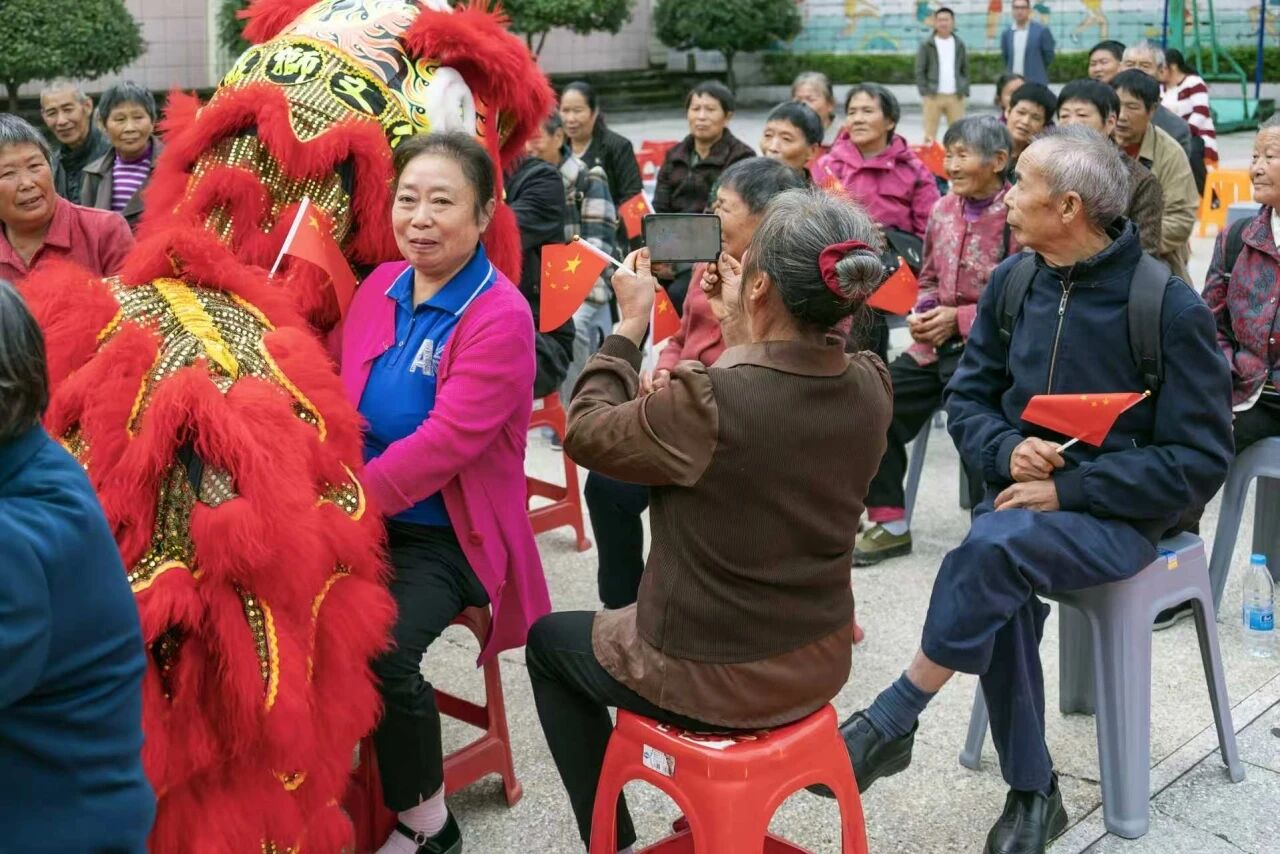 瑞狮同乐