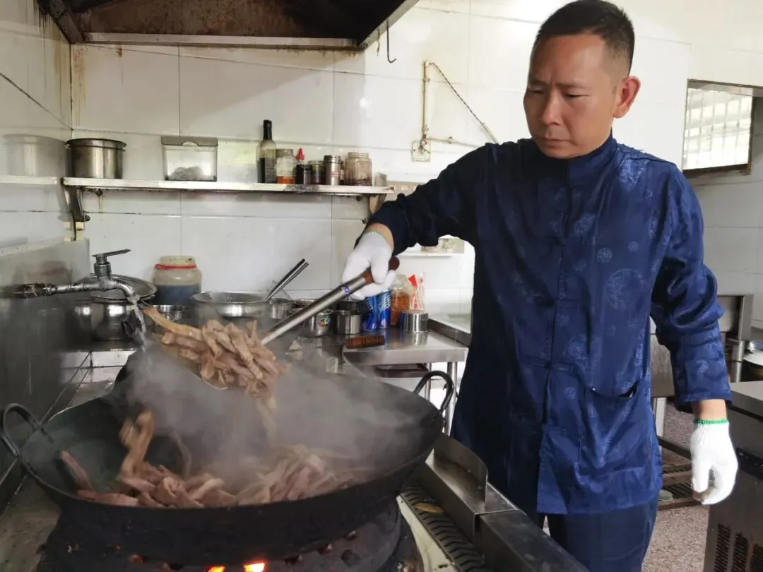 走向全国!这位敢拼的“川汉子”让达州牛肉实力圈粉